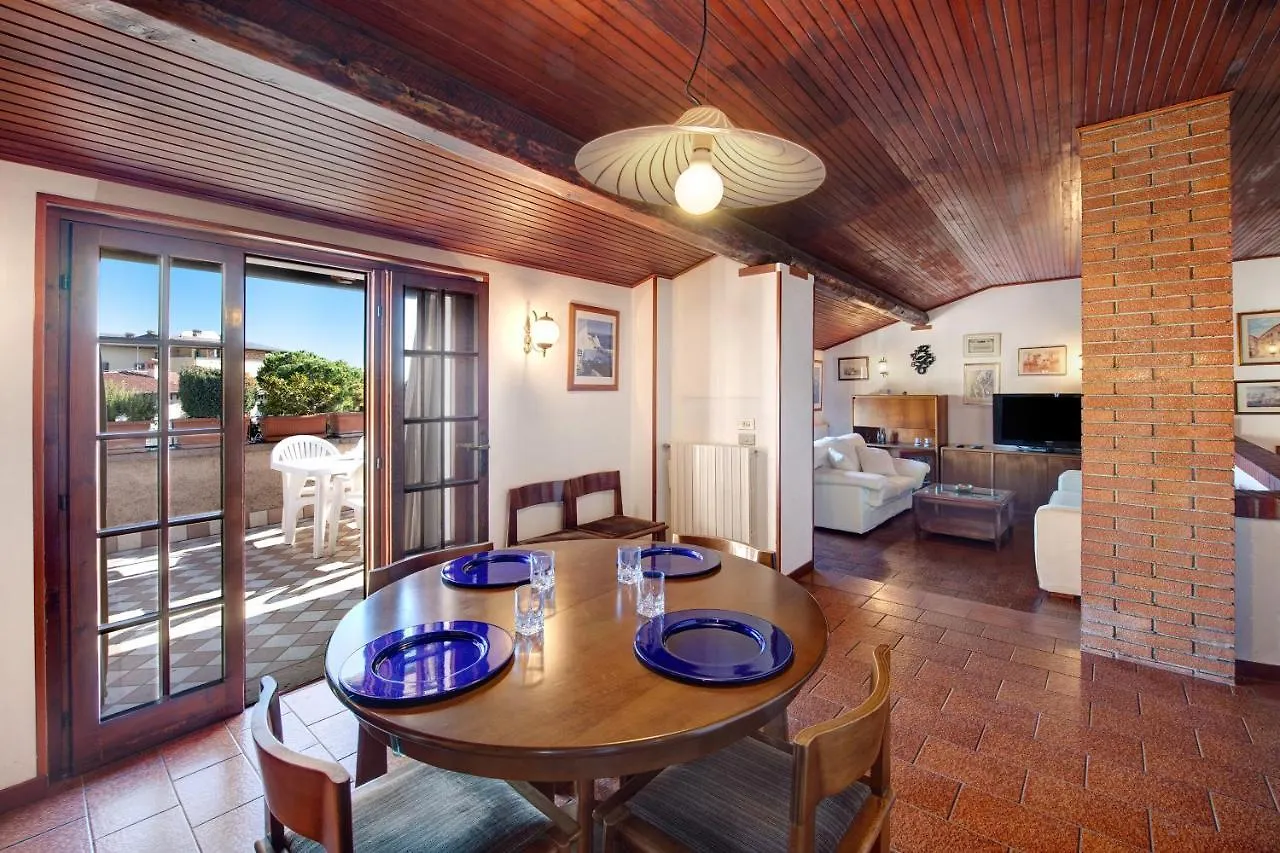 Lake View Apartment ガルドーネ・リヴィエラ イタリア