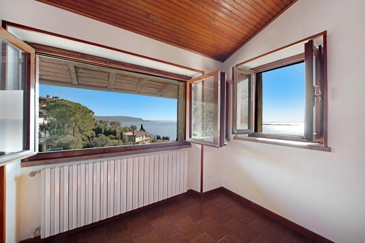 Lake View Apartment 가르도네리비에라 이탈리아